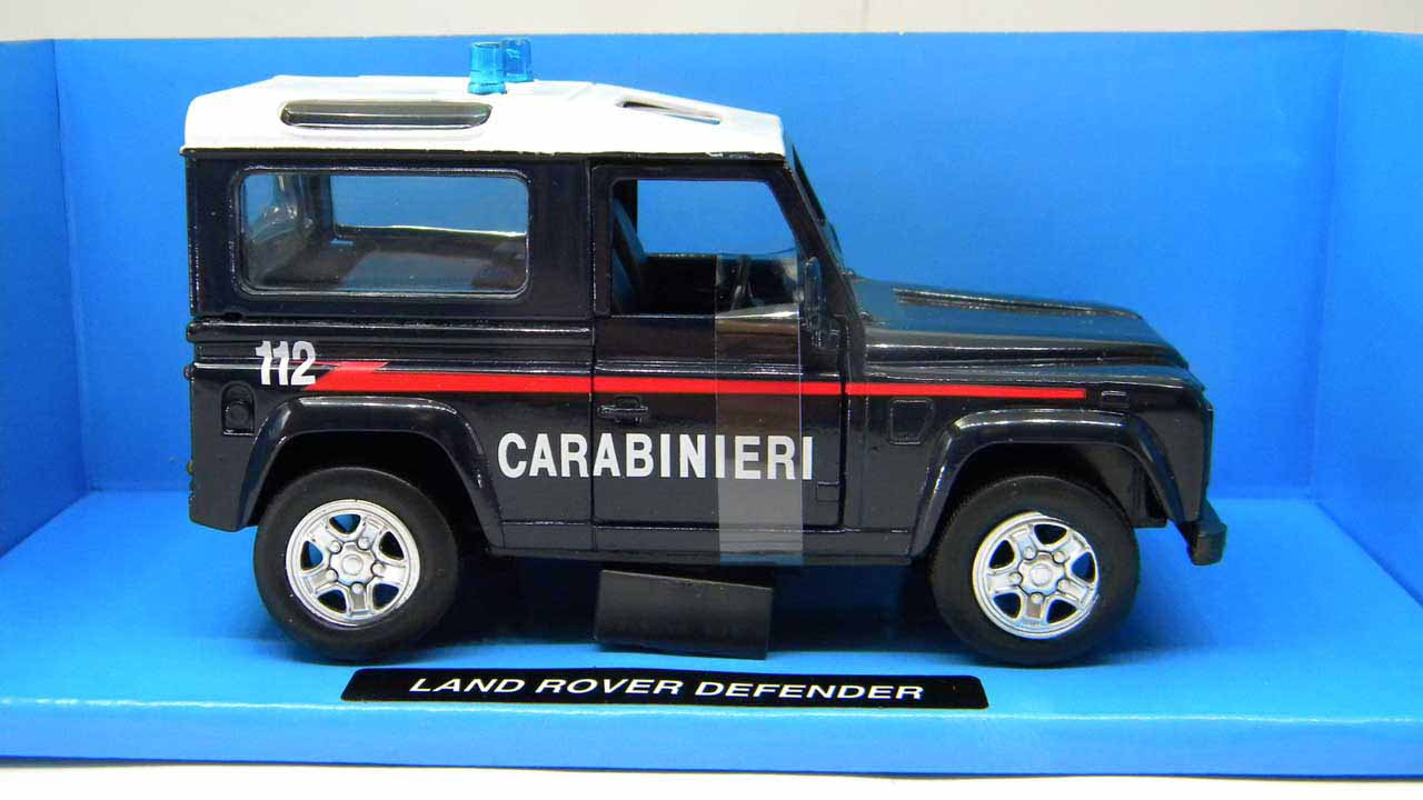 Land Rover Defender (55003